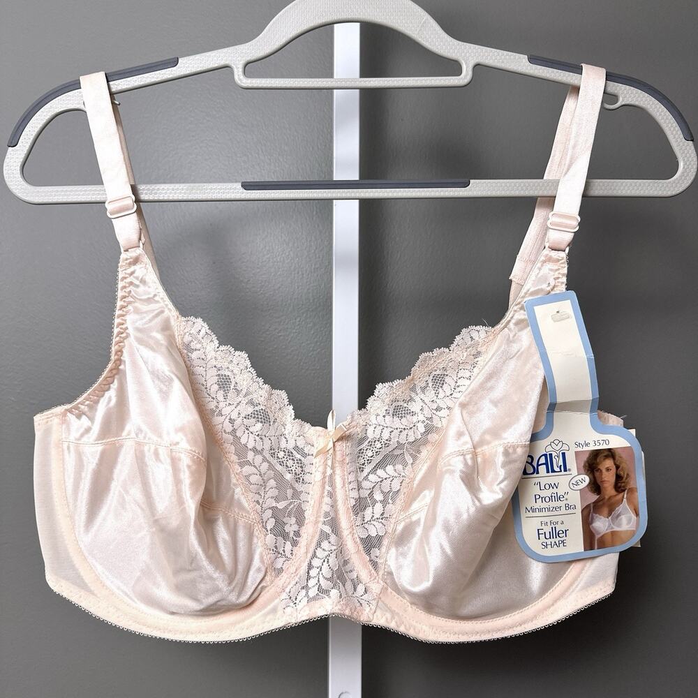 Vintage Bali 3570 Low Profile Minimizer Bra 38D Satin Lace Underwire NWT NOS